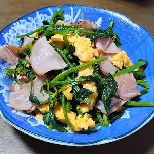 小松菜とハムの炒め物